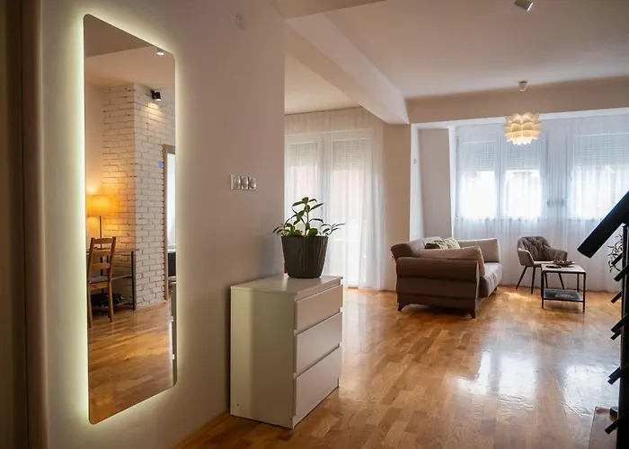 Loft Апартаменти Скоп'є