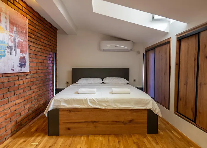 Loft Апартаменти